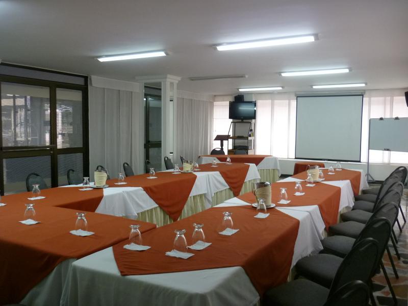 Hotel Don Lolo Villavicencio Luaran gambar